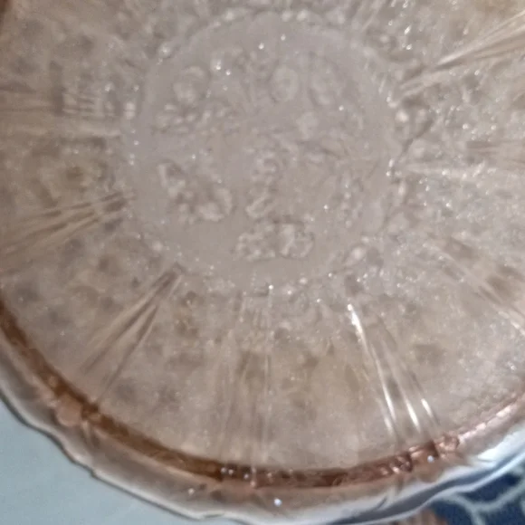 Vintage pink bowl and platter